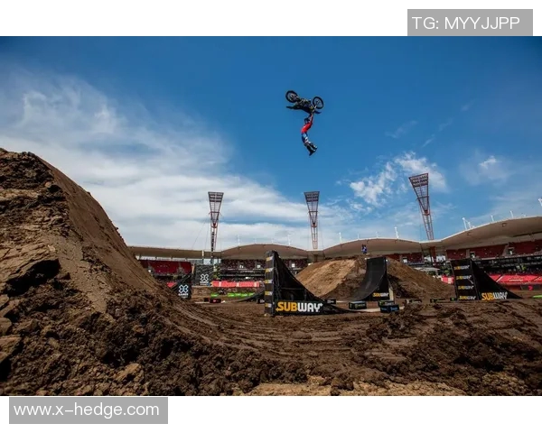 杭州极限运动队与北京极限运动队赛后复盘团队协作的精彩瞬间与经验分享 杭州极限运动队与北京极限运动队赛后复盘团队协作的精彩瞬间与经验分享